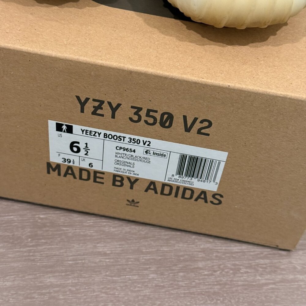 YEEZY BOOST 350 V2 CP9654 WHITE/BLACK/RED BLANC/NOIESS/ROUGE - Picture 4 of 11
